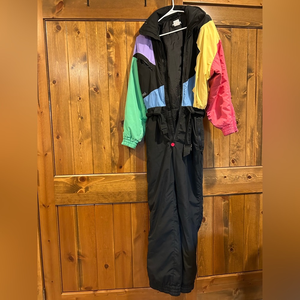 Mistral women’s retro ski suit. - Picture 2 of 8